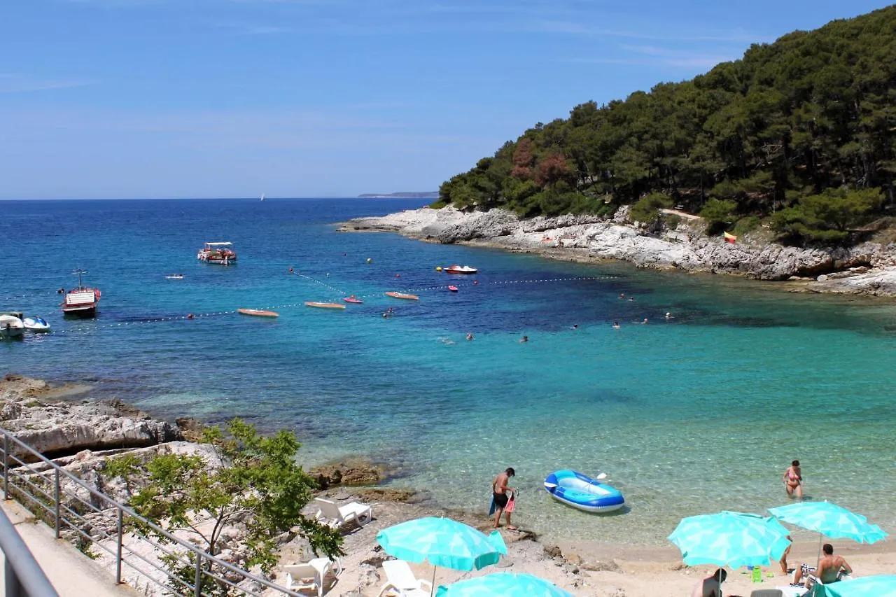 Apartments By The Sea Mali Lošinj 0*,  Chorvatsko