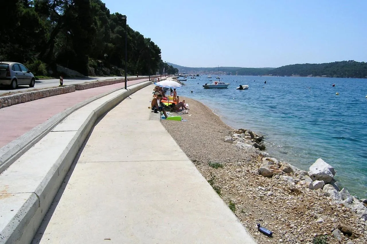 Apartments By The Sea Mali Losinj